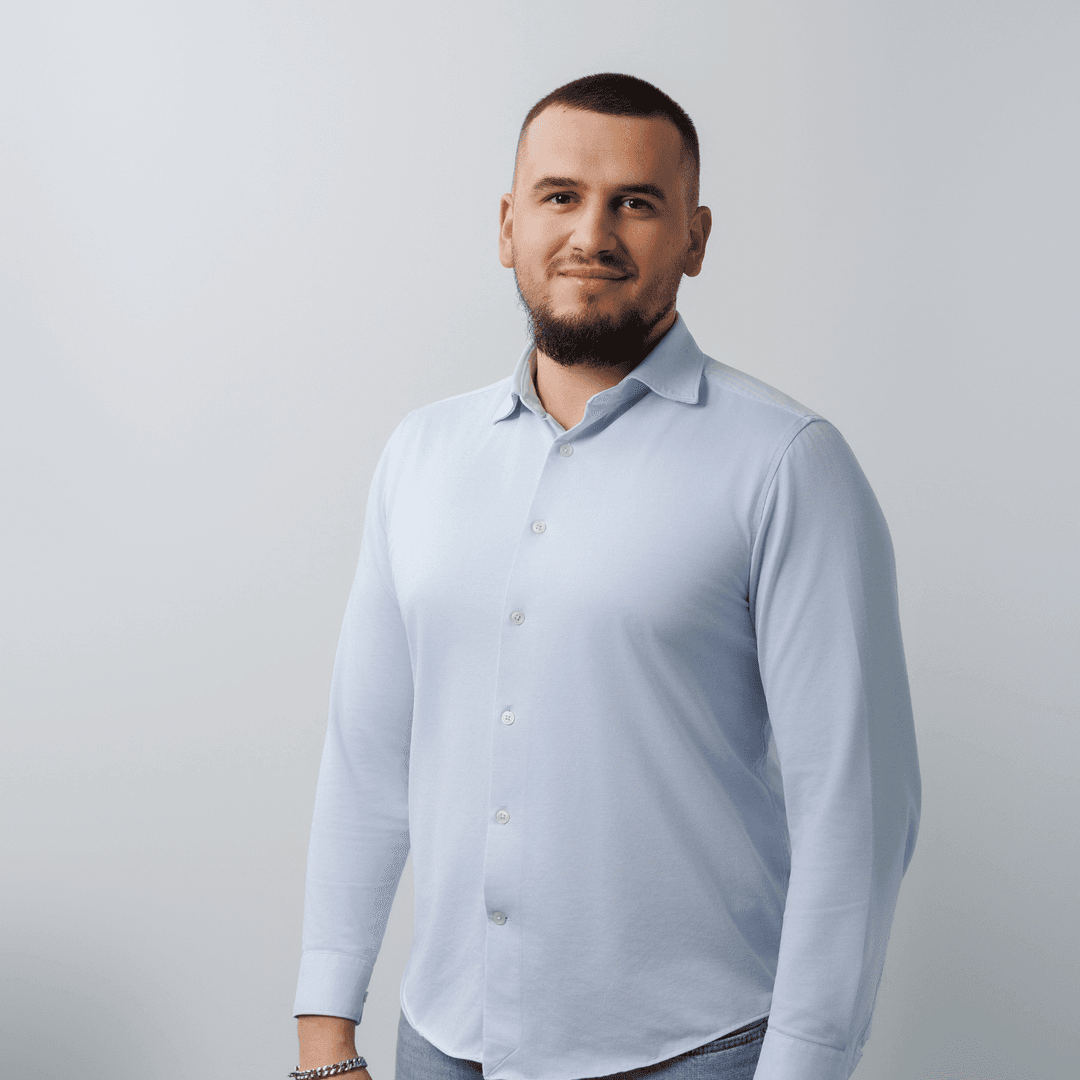 About — Senior engineers behind every project